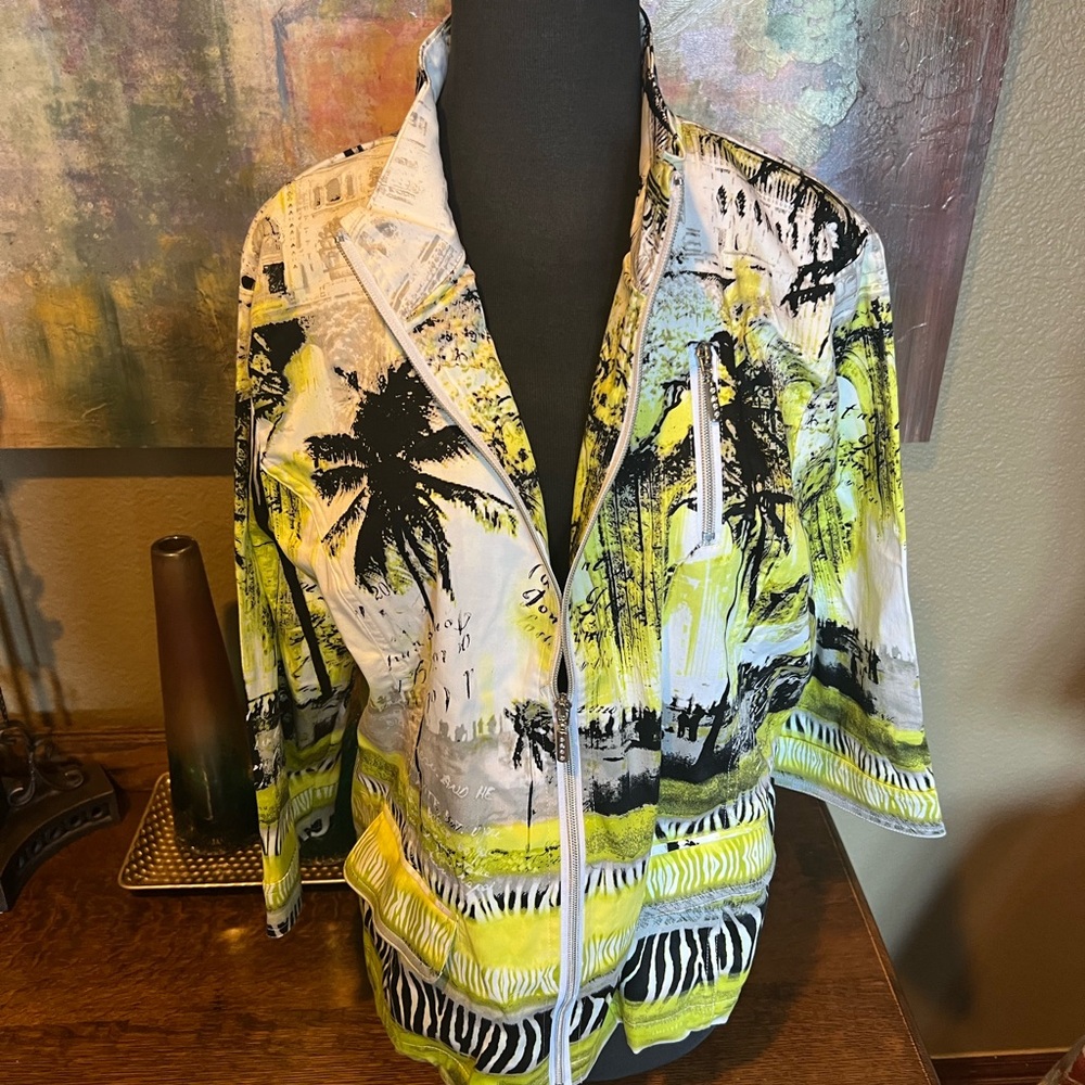 Sportelle Jacket